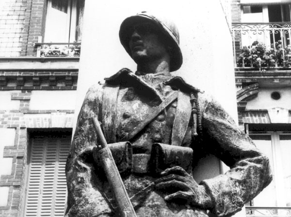 Monument 14-18